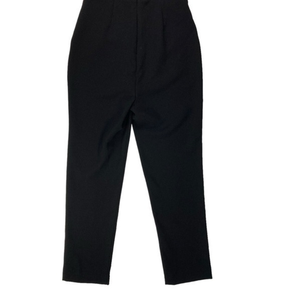 BCBGeneration Jumpsuit Womens Sz 2 Black Lace Sleeveless V-Neck with Pockets NEW - Picture 7 of 16